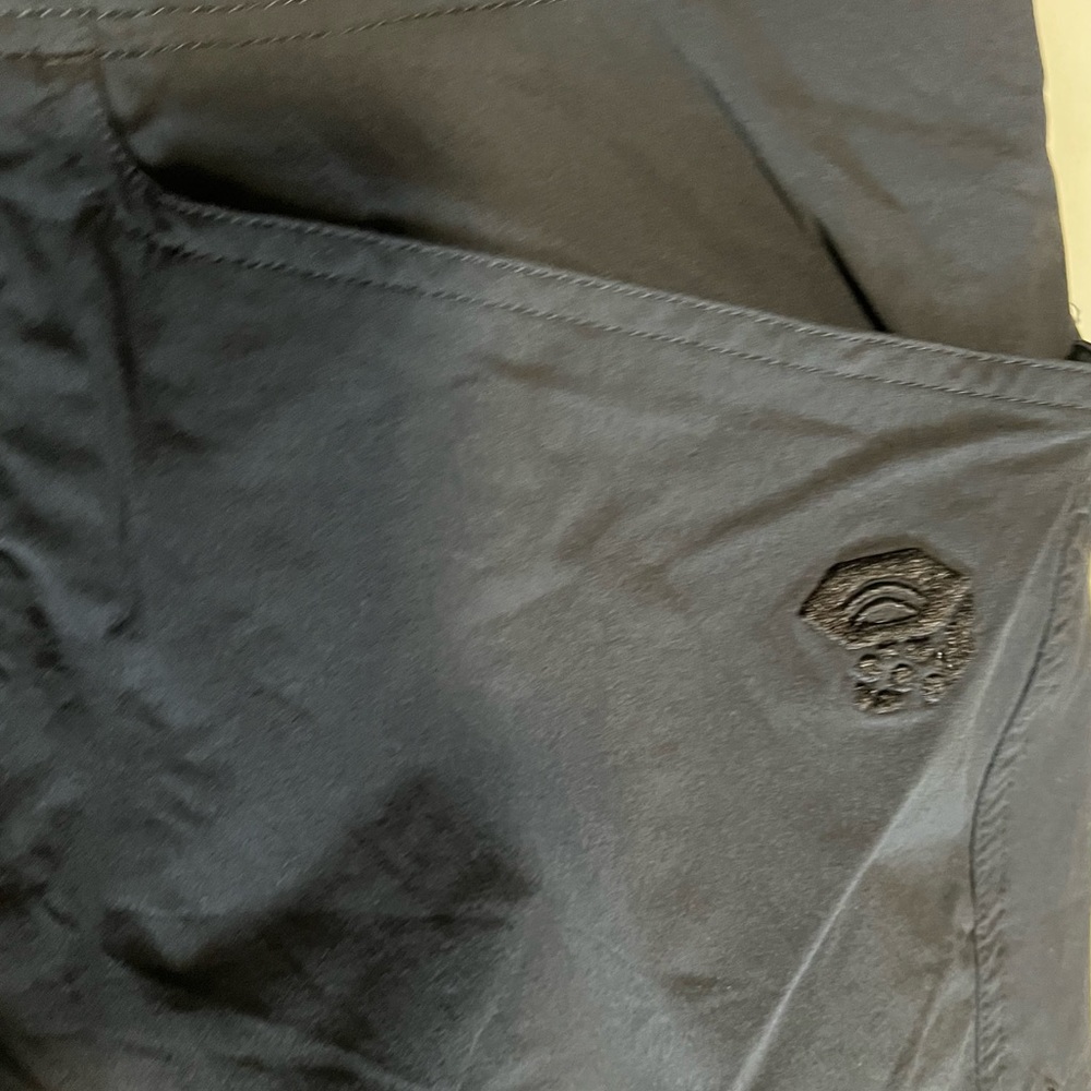 Mountain Hardwear Black Hiking Pants Outdoor Size Medium - Picture 9 of 9